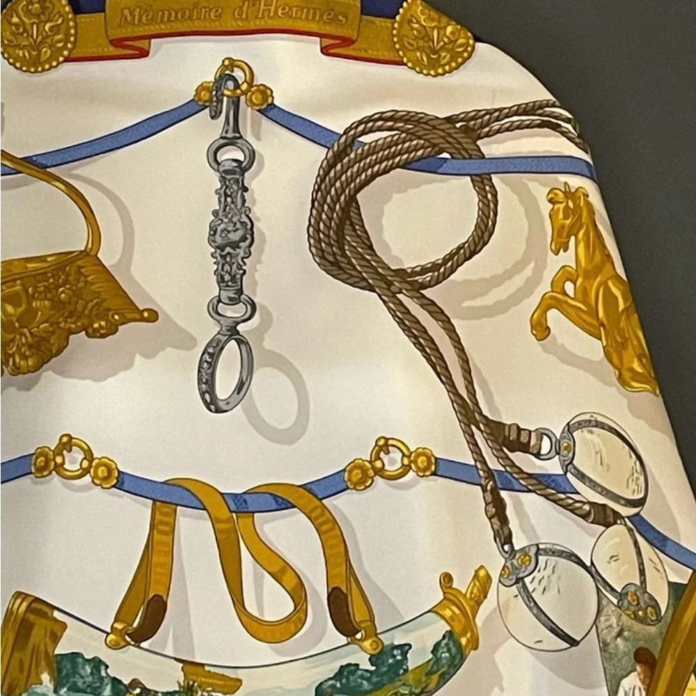 Big PRICE CUT!!! ✂️ Equestrian HERMES d Memoire 100% Silk Scarf - $725 new! - Picture 3 of 5